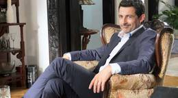 Кадр из фильма "Roxanne" - 2