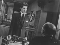 Кадр Незнакомцы в поезде