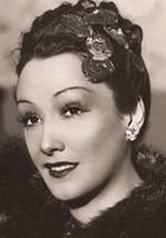 Лаура Нуччи фото