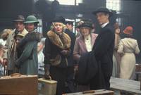 Кадр Золотая молодежь