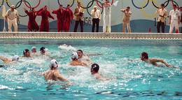 Кадр из фильма "Дети славы" - 1