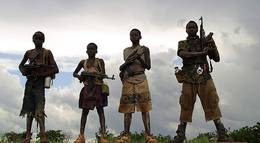 Кадр из фильма "Невидимые дети" - 1