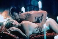 Кадр Занавес любви