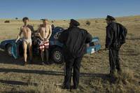 Кадр Том и Вайт уделывают Америку