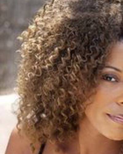 Йонда Дэвис фото