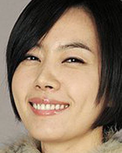 Ю-ми Ким фото