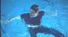 Кадр из фильма "Фанатка" - 2