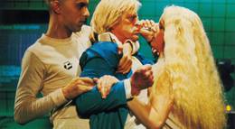 Кадр из фильма "Андроид" - 1