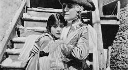 Кадр из фильма "Двое сирот" - 1