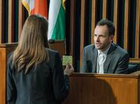 Кадр Элементарно