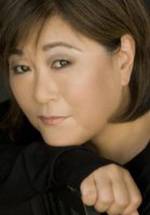 Джули Инуе фото