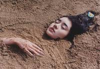 Кадр Отель «Птичья клетка»