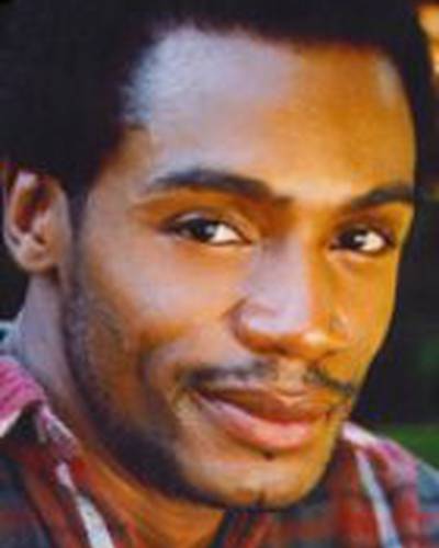 Лонни Хендерсон фото