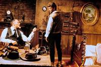 Кадр На несколько долларов больше