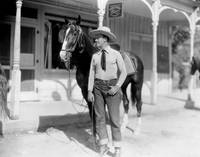 Кадр Shootin' Irons