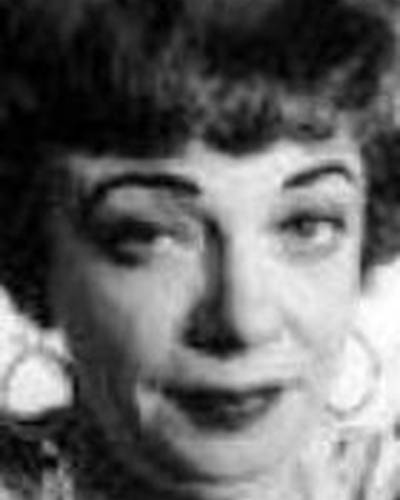 Clara Østø фото