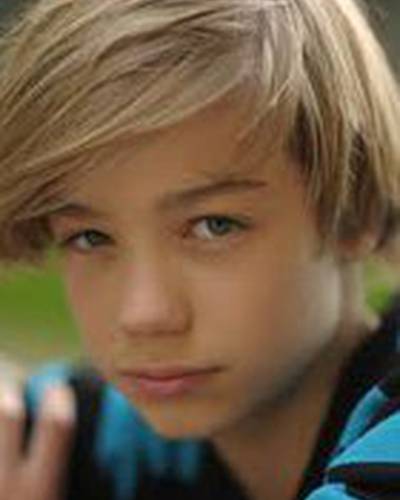 Том Хосбек фото