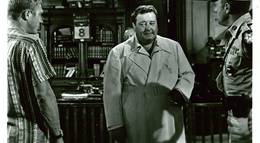 Кадр из фильма "Солдат под дождем" - 2