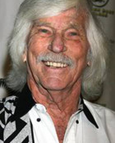 Л. К. Джонс фото