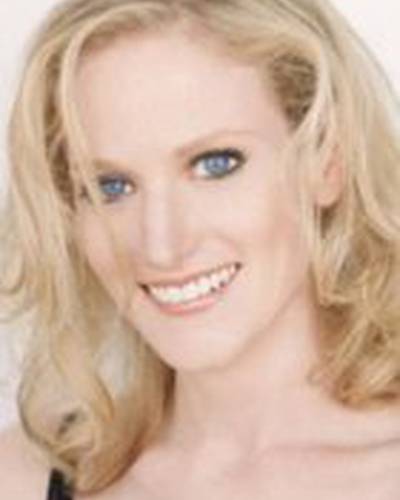 Сара Лоу фото