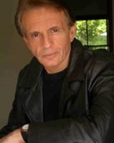 Ари Барак фото