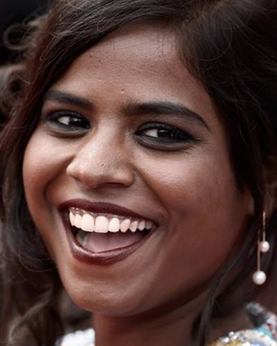 Калиеасвари Сринивасан фото