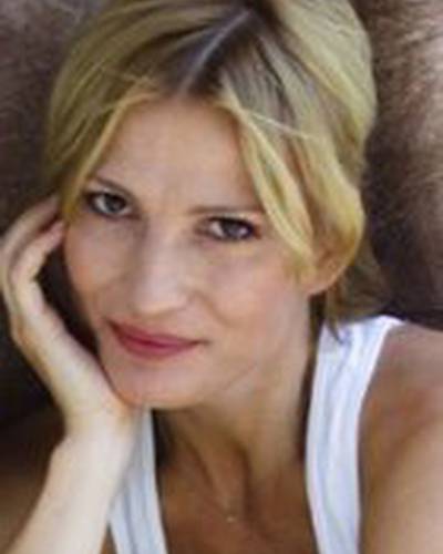 Метте Холт фото