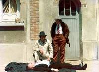 Кадр Туалет был заперт изнутри