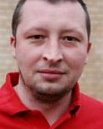 Денис Фролов фото