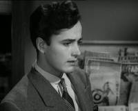 Кадр Стучись в любую дверь