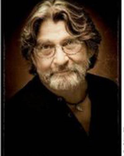 Рональд Виктор Гарсия фото