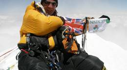 Кадр из фильма "Эверест: За гранью возможного (мини-сериал)" - 2