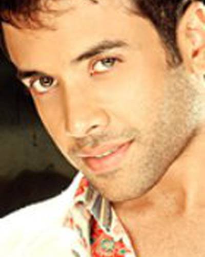 Тусшар Капур фото