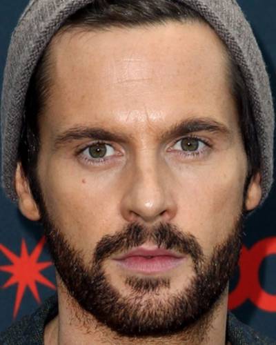 Том Райли фото