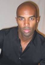 Ивэн Рейнольдс фото