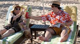 Кадр из фильма "Берни" - 2