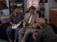 Кадр Коломбо: Коломбо отправляется в колледж