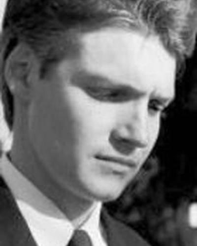 Адриан Уэннер фото