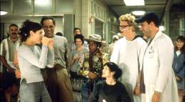 Кадр из фильма "28 дней" - 2