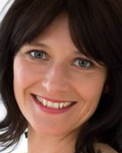 Ирене Хольцфуртнер фото