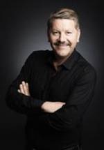 Джеймс Бёрсталл фото