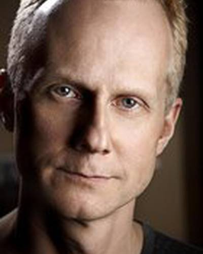 Нильс Арден Оплев фото