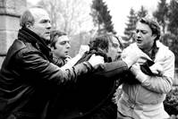 Кадр Убей меня, пожалуйста