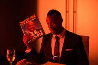 Кадр 50 оттенков черного