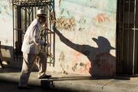 Кадр Вспоминая моих печальных шлюх