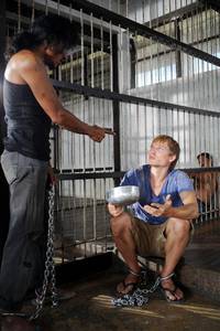 Кадр IK1 - Touristen in Gefahr