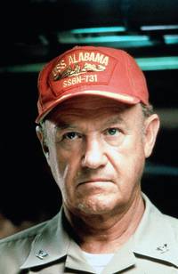 Кадр Багровый прилив