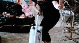 Кадр из фильма "Мой голубой рай" - 1