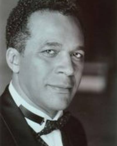 Клифтон Дэвис фото