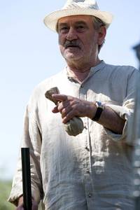 Кадр Куплю друга